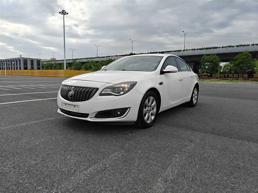 Buick Regal 2016 — фото 1