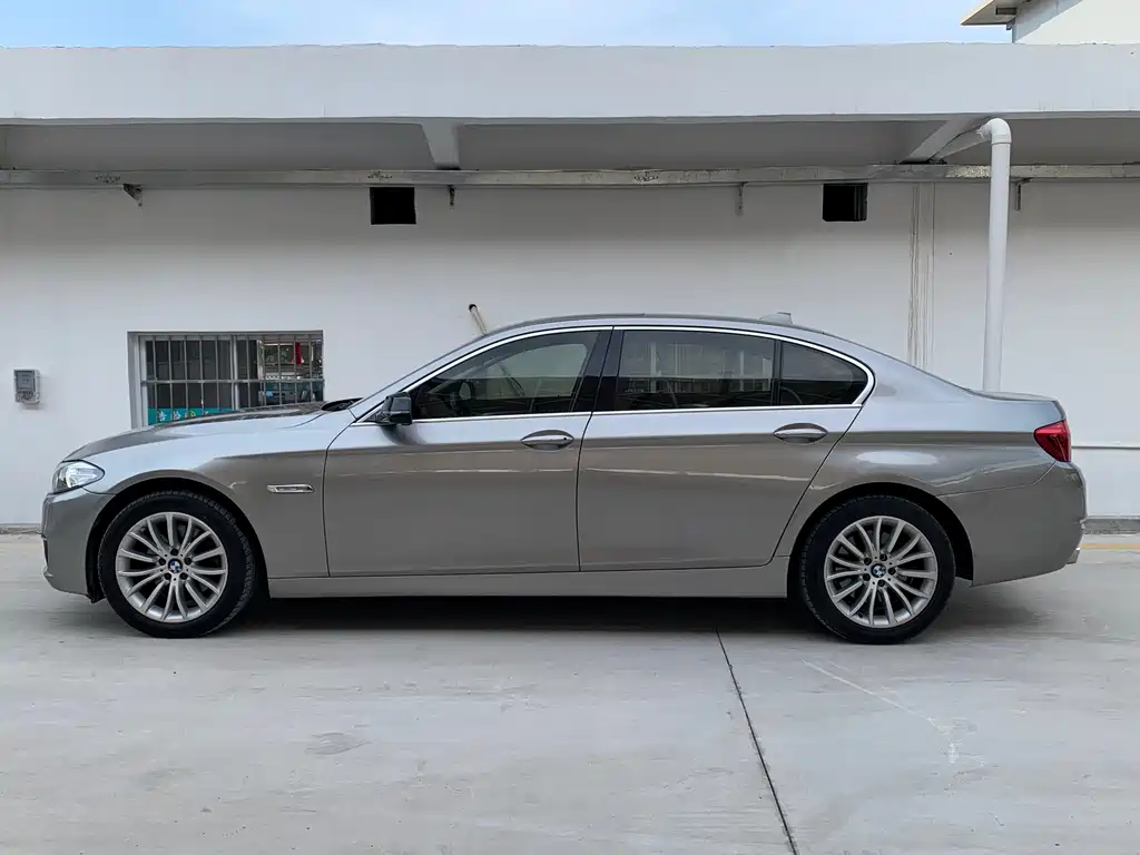 BMW 5 Series 2014