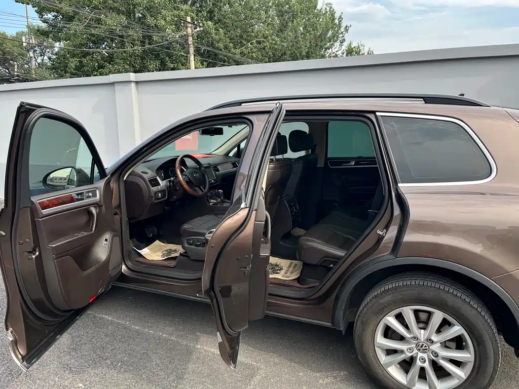 Volkswagen Touareg 2012