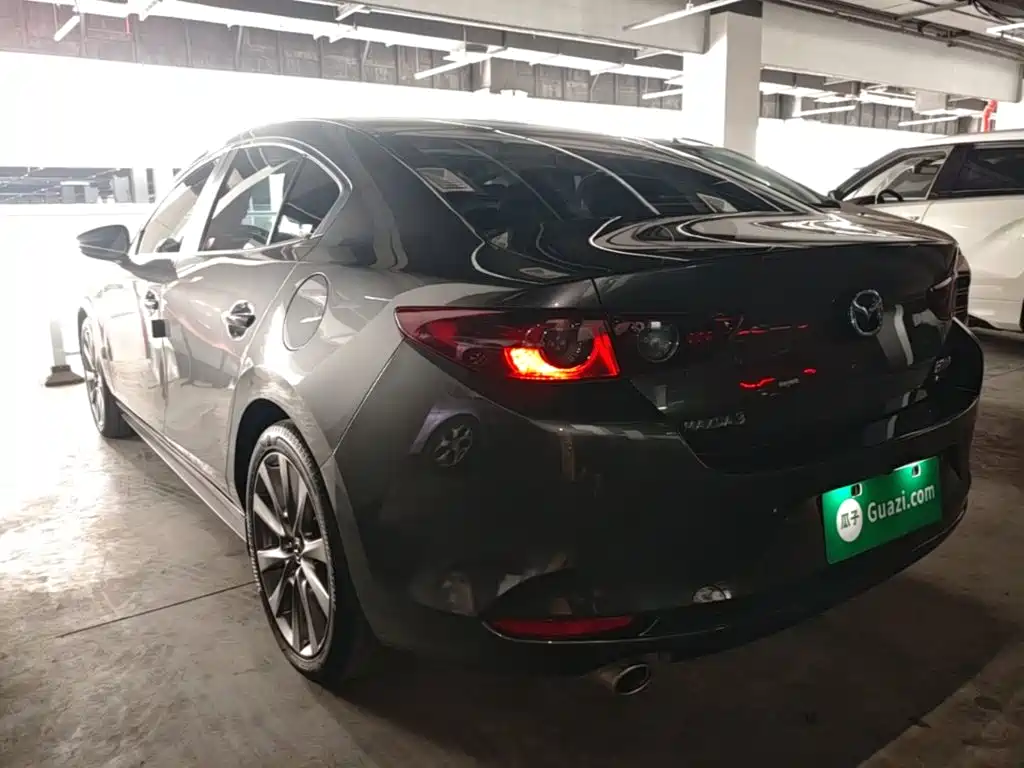 Mazda 3 Angkesela 2020