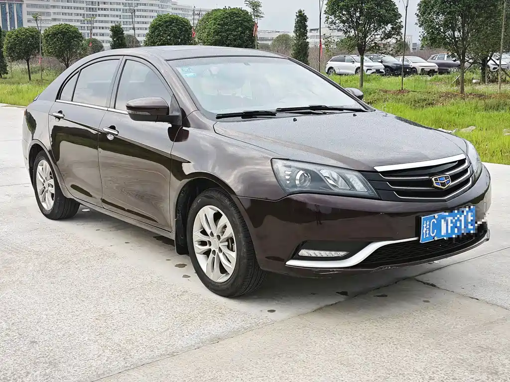 Geely Emgrand 2016 — фото 3