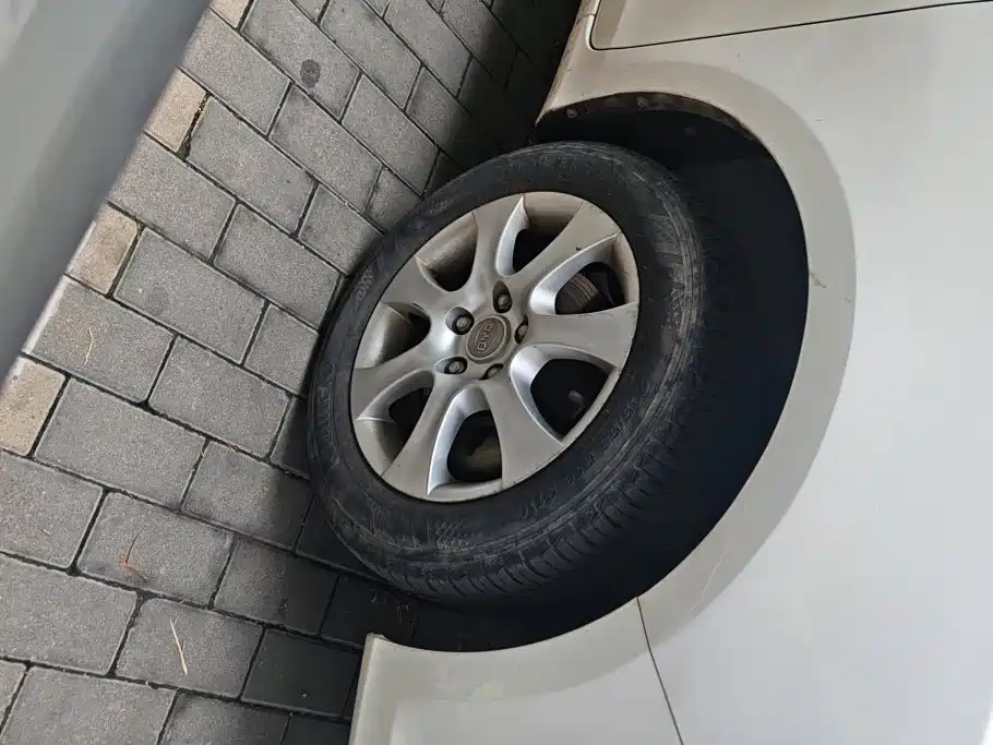 BYD e5 2016