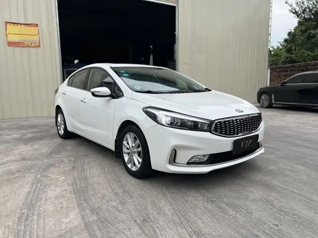 Kia K3 2016