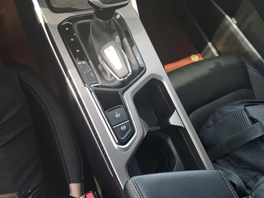 Geely Emgrand 2023 — фото 14
