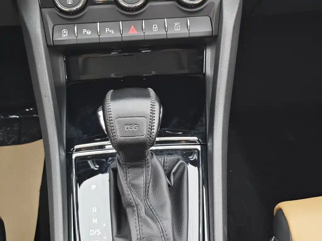 Skoda Kodiaq GT 2020 — фото 20