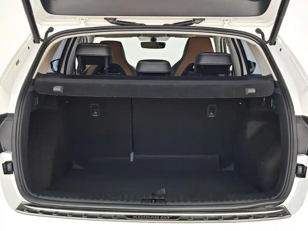 Skoda Kodiaq GT 2020 — фото 23