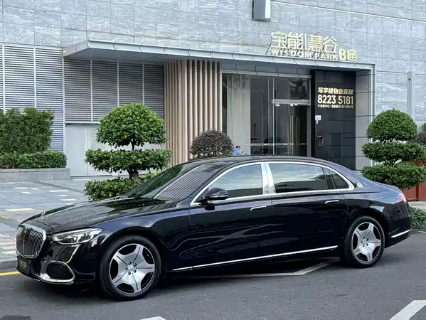 Mercedes-Benz Maybach S-Class 2024