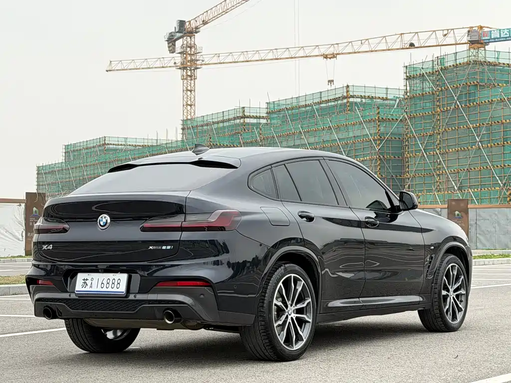 BMW X4 2021 — фото 4