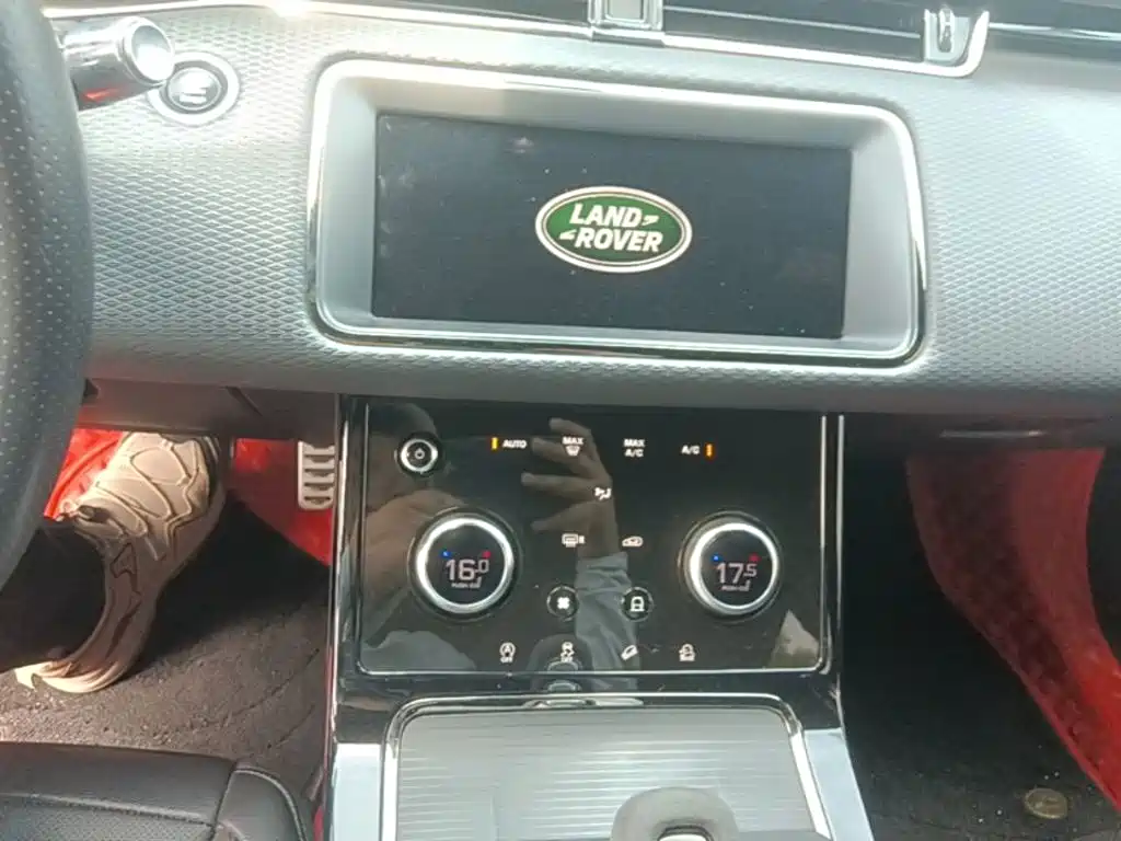 Land Rover Range Rover Evoque 2020 — фото 13