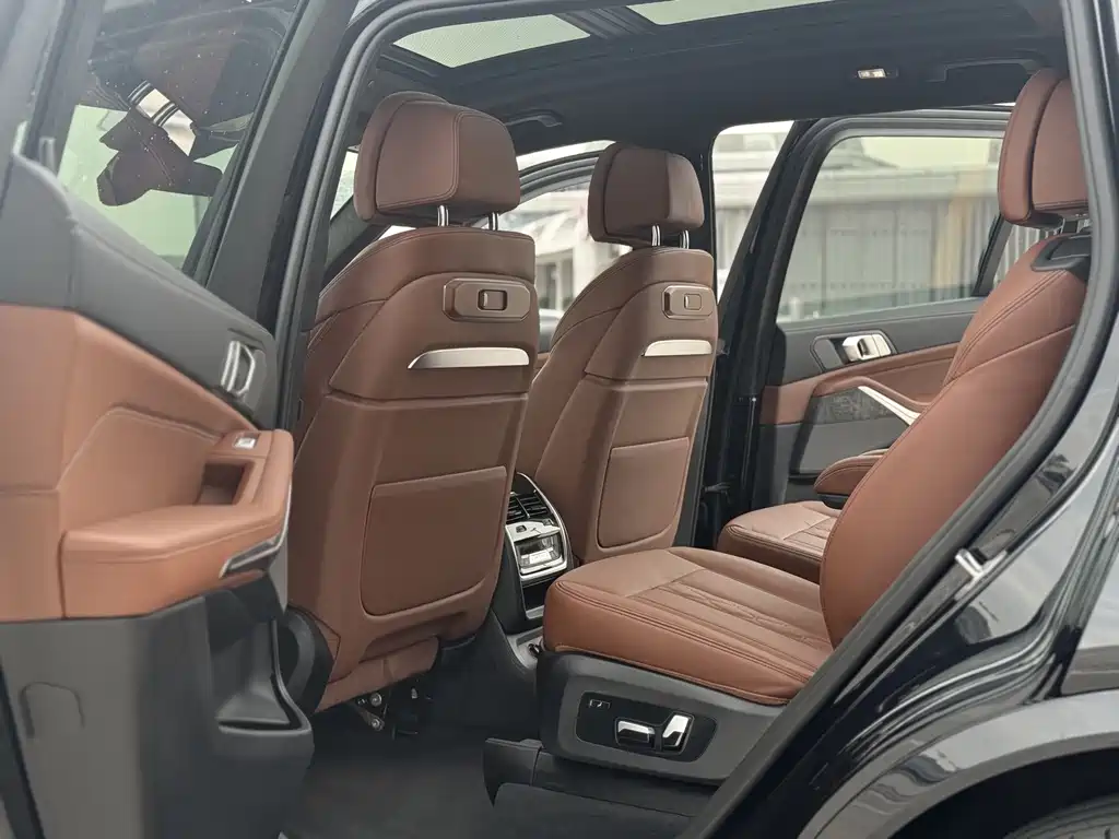 BMW X7 2025 — фото 5