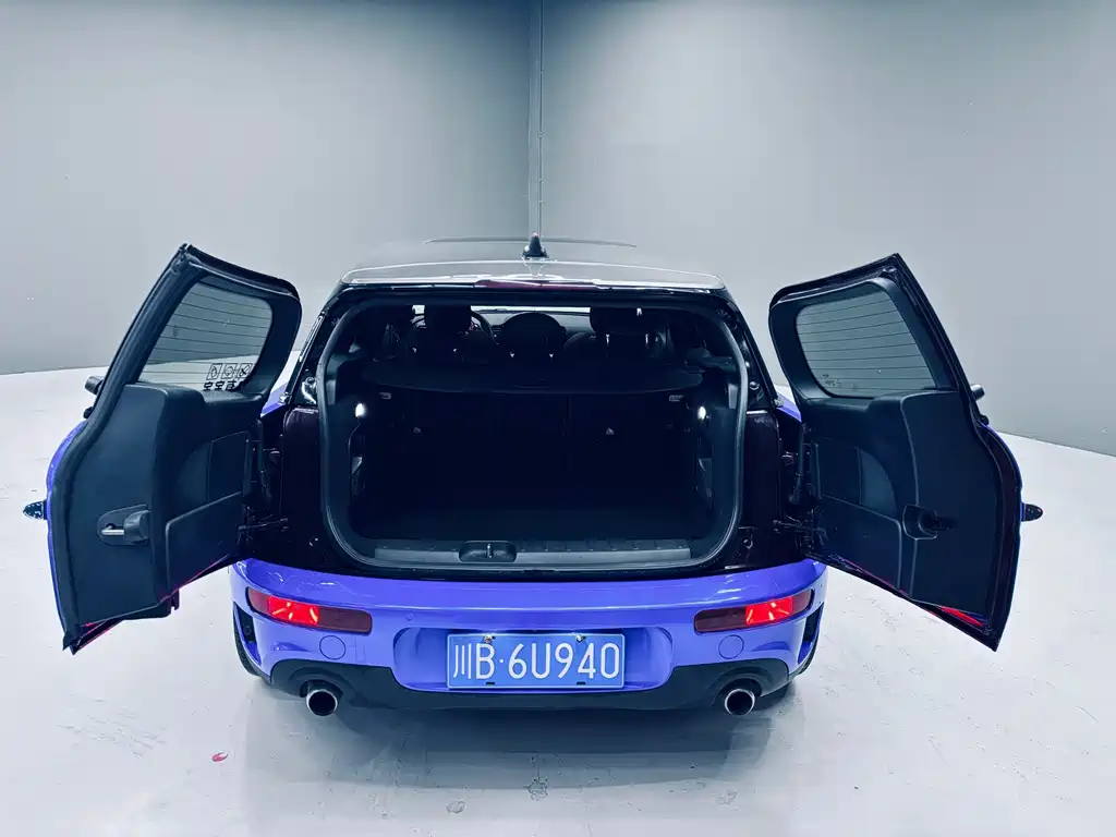 MINI Clubman 2017 — фото 18