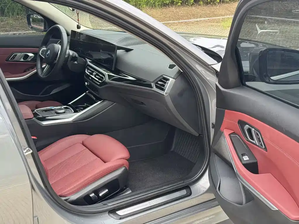 BMW i3 2022 — фото 14