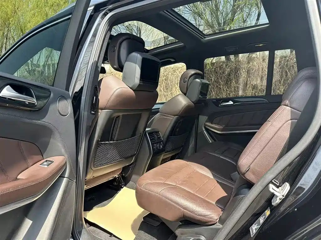 Mercedes-Benz GL-Class AMG 2015 — фото 11