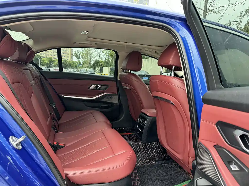 BMW i3 2022 — фото 13