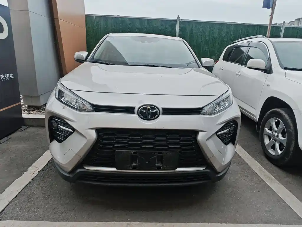 Toyota Wildlander 2021 — фото 2