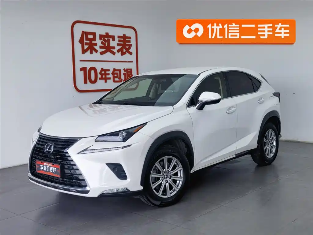 Lexus NX 2019 — фото 1