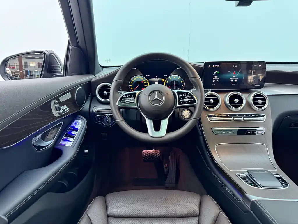 Mercedes-Benz GLC 2021 — фото 17