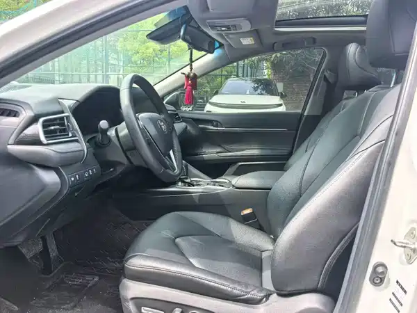 Toyota Camry 2022