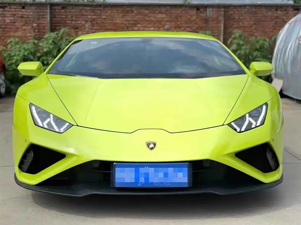 Lamborghini Huracán 2021