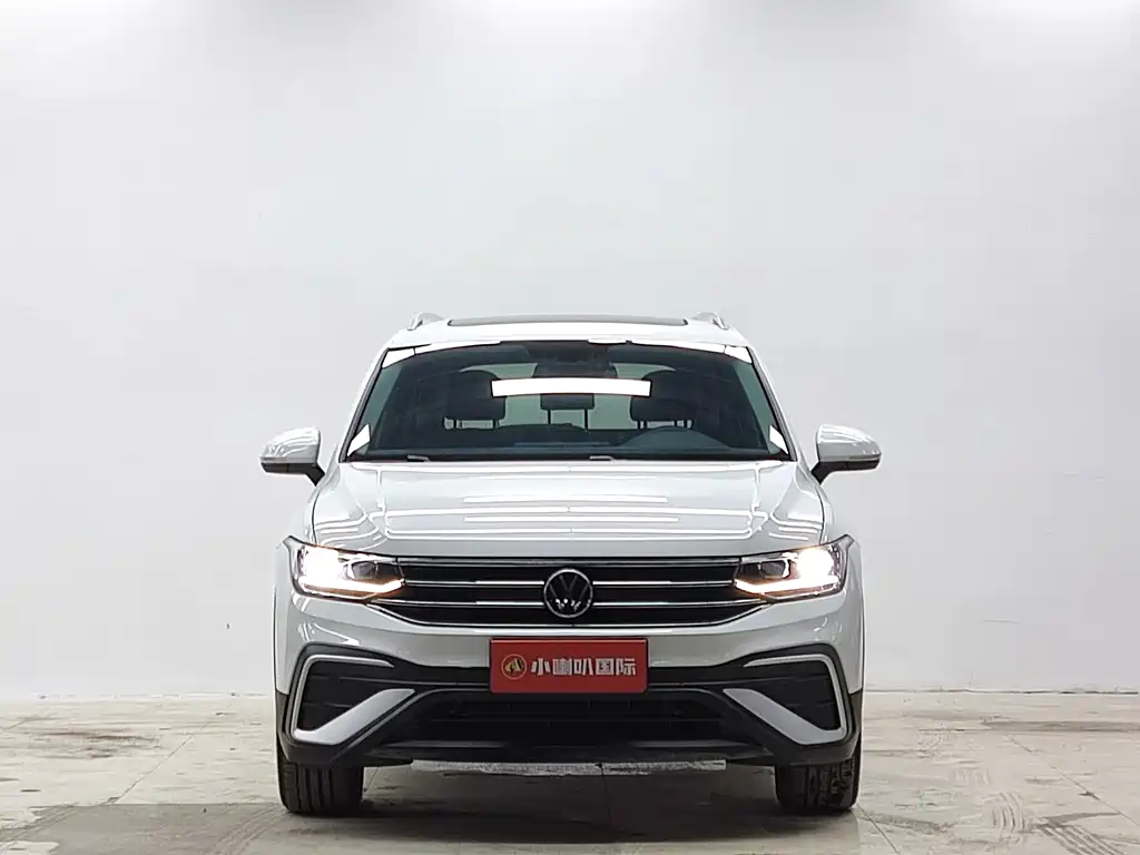 Volkswagen Tiguan L 2023 — фото 2