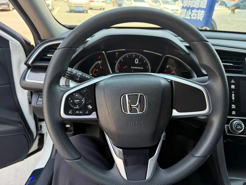 Honda Civic 2020 — фото 12