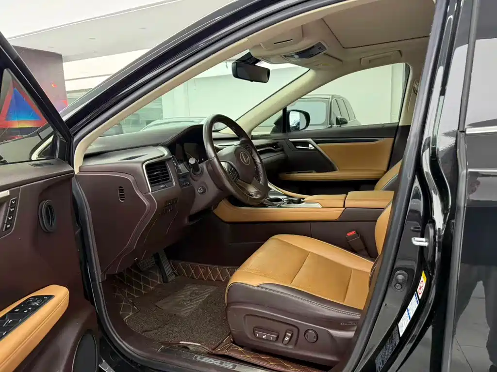 Lexus RX 2018