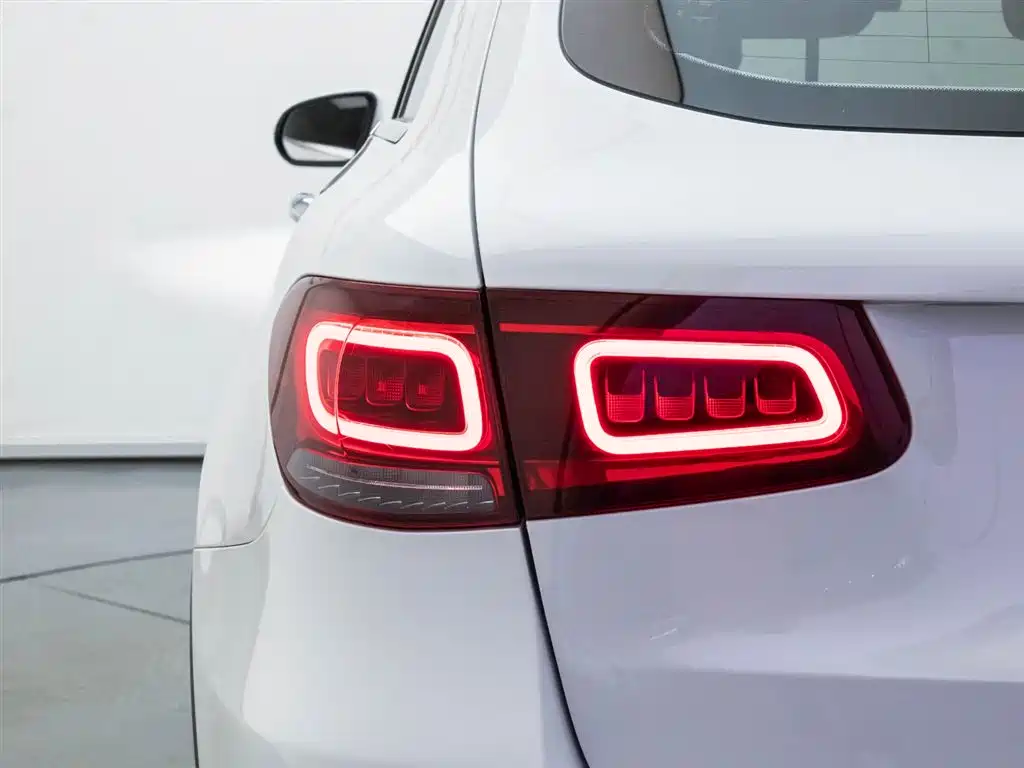 Mercedes-Benz GLC 2023 — фото 25