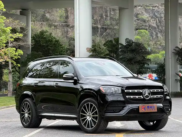 Mercedes-Benz GLS 2024