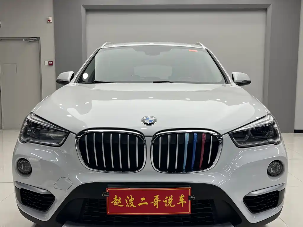 BMW X1 2019 — фото 1
