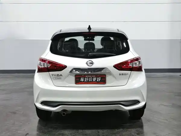 Nissan Tiida 2021