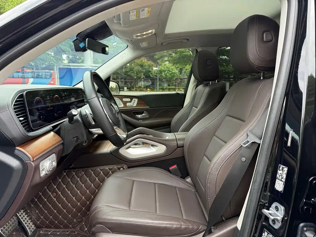 Mercedes-Benz GLS 2024 — фото 15