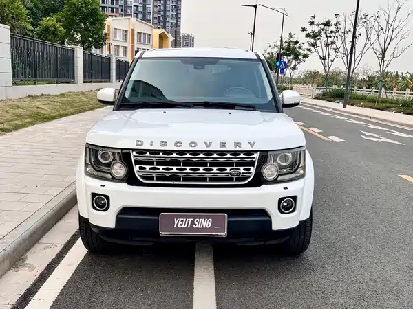 Land Rover Discovery 2014