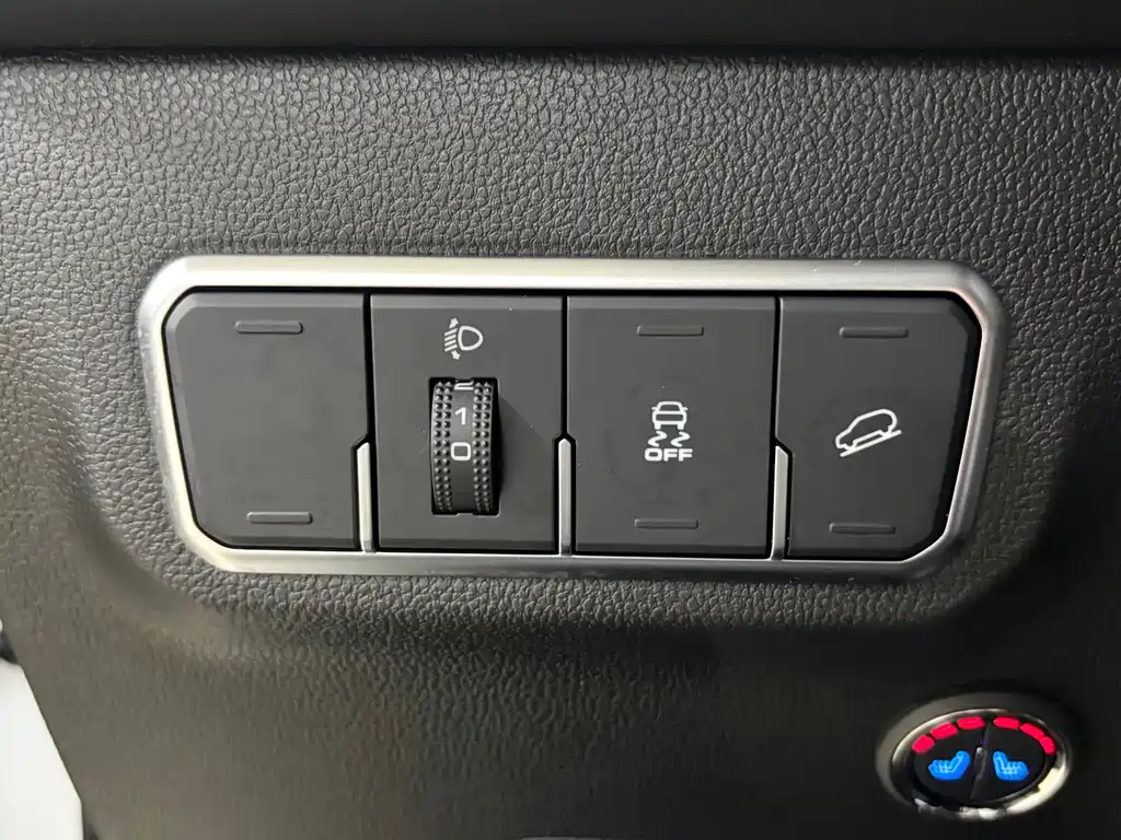 Haval M6 2023 — фото 14