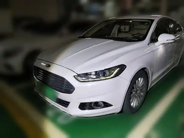 Ford Mondeo 2014