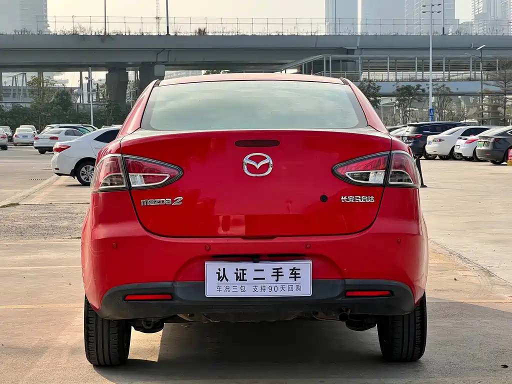 Mazda 2 Jinshang 2012