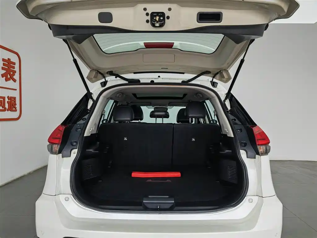 Nissan X-Trail 2017 — фото 16