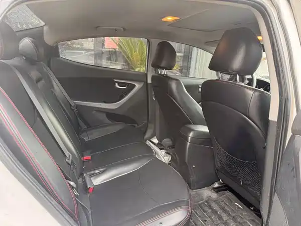 Hyundai Elantra Langdong 2016