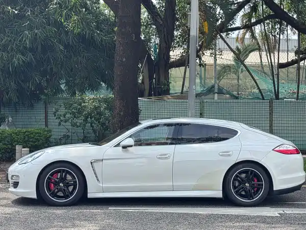 Porsche Panamera 2010