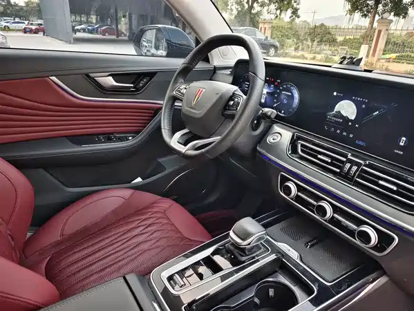 Hongqi HS5 2024