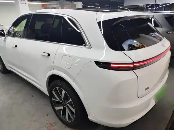 Li Auto L7 2023