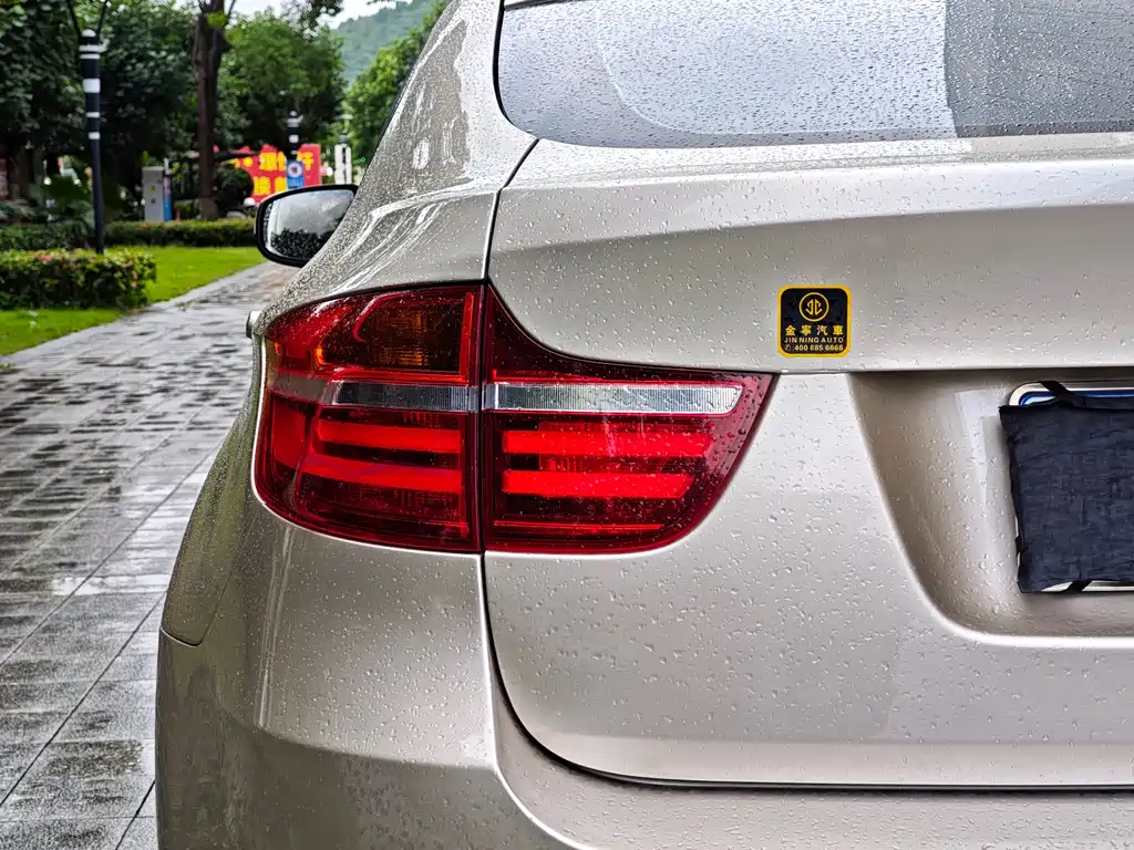 BMW X6 2014 — фото 12