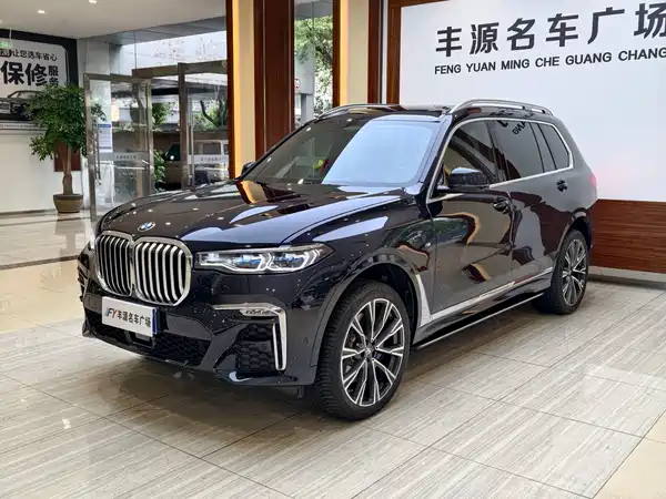 BMW X7 2019