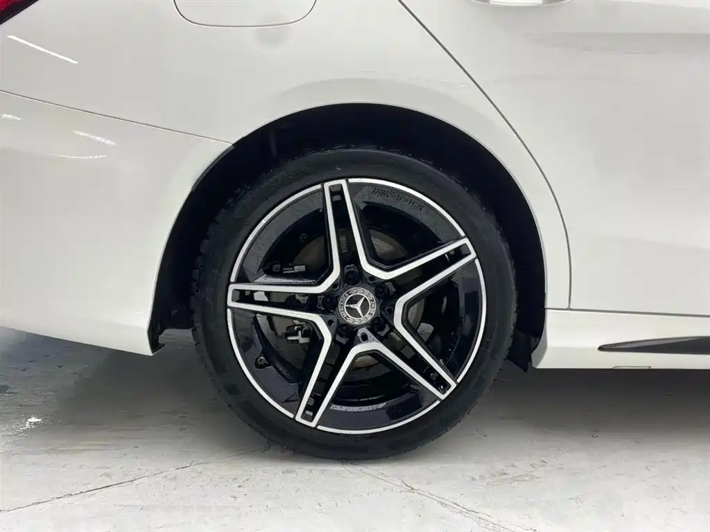 Mercedes-Benz C-Class 2021 — фото 11