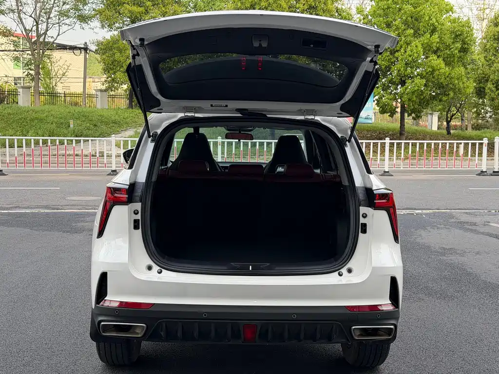 Changan CS75 PLUS 2024 — фото 15