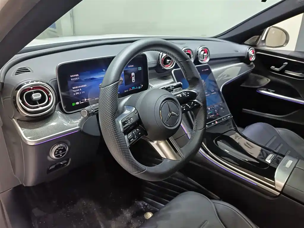Mercedes-Benz C-Class 2022