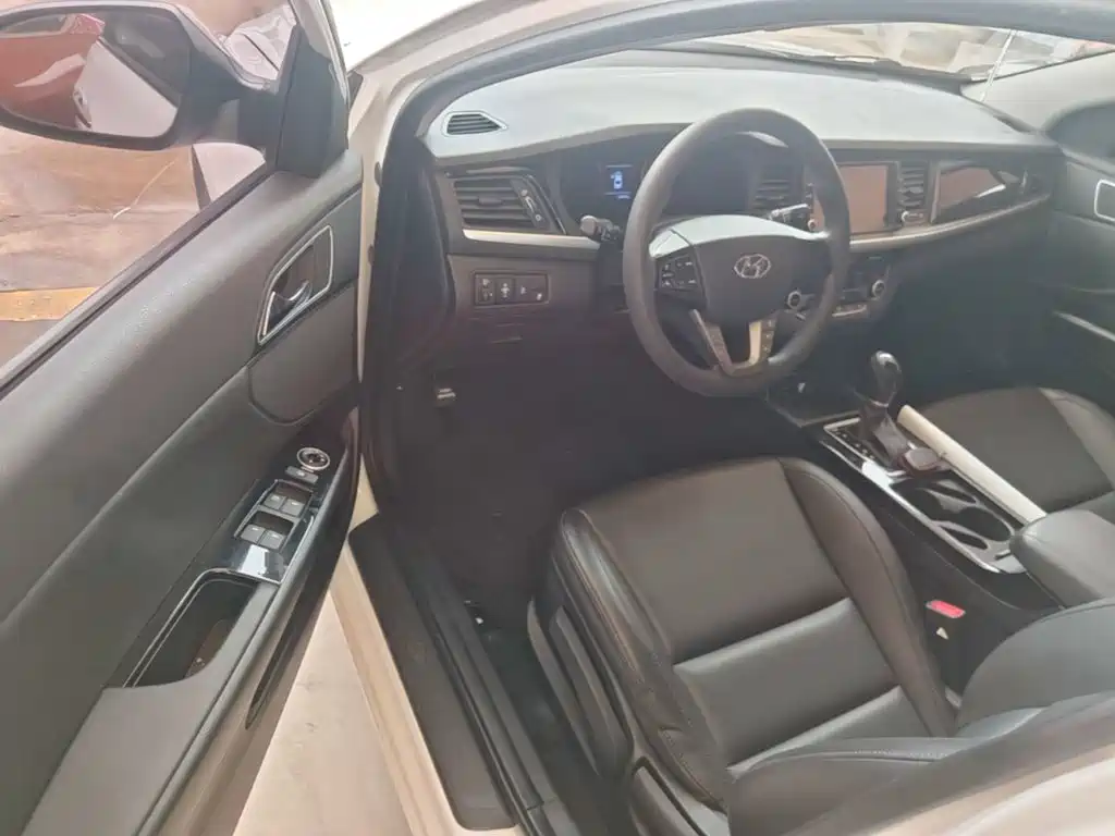 Hyundai Mistra 2020 — фото 16