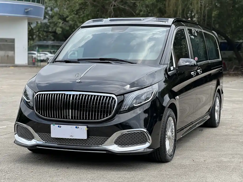 Mercedes-Benz Vito 2024
