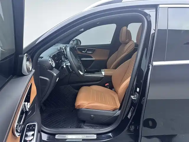 Mercedes-Benz GLC 2025 — фото 12