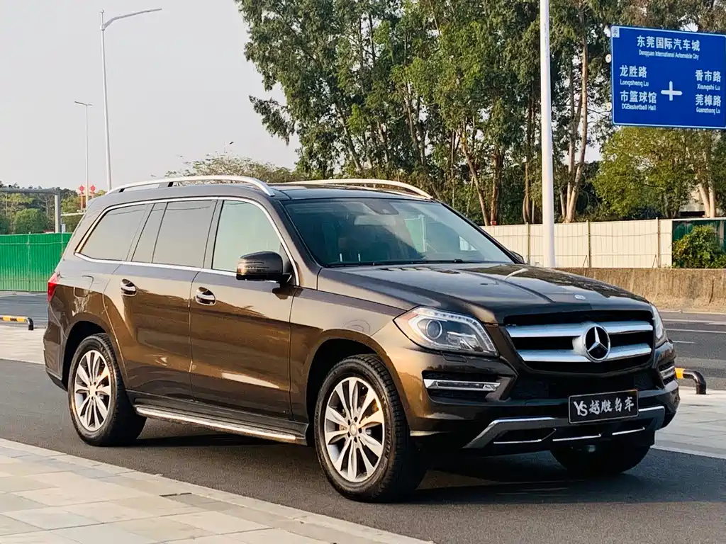 Mercedes-Benz GL-Class 2016 — фото 6