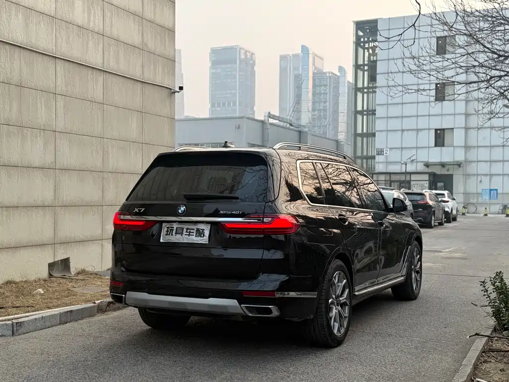 BMW X7 2022 — фото 6